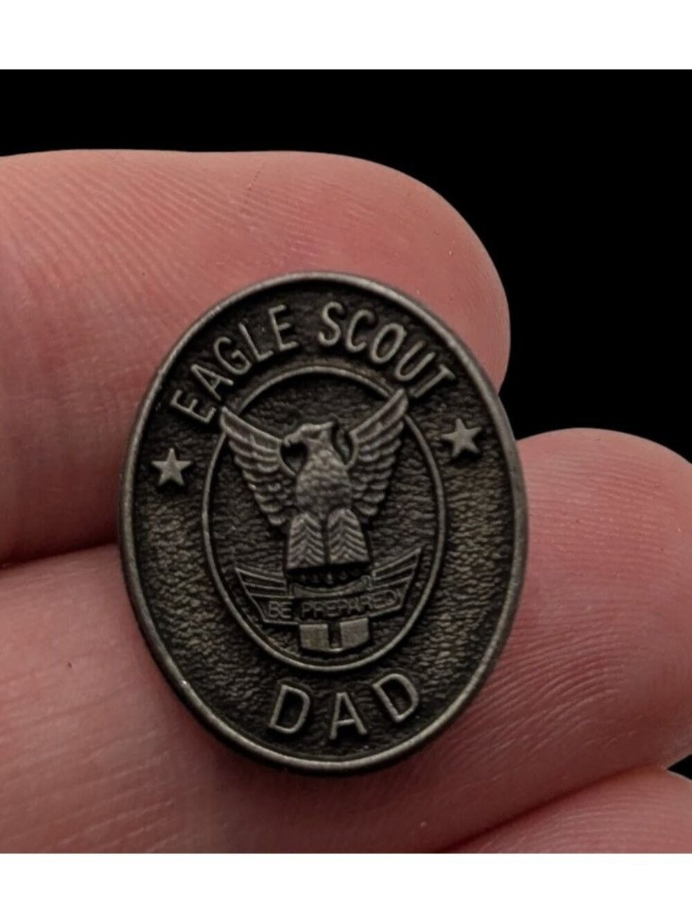 Eagle Scout Dad Lapel Pin Silver Tone 3/4 Inch Commemorative